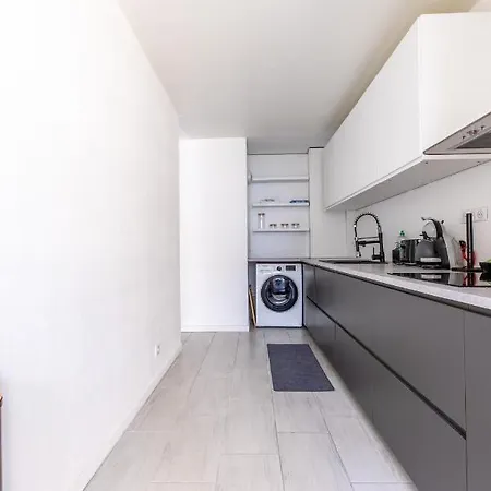 *cocoon Area* Confort & Parking Apartment *